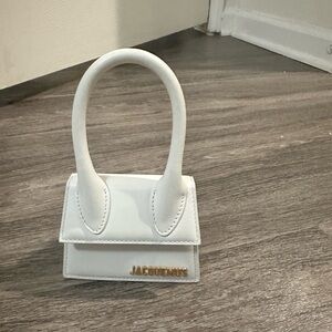 Jacquemus Le Chequito